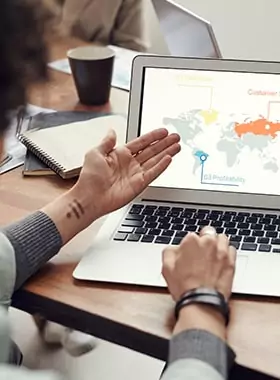 Estrategia de Prospección<br> B2B en LinkedIn